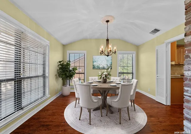 4th image of 3605 Hidden Dr #4F, San Antonio, TX 78217 | MLS# 1957463