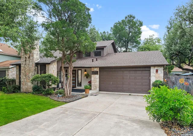 Photo 3 of Single family home for sale at 15414 Winter Mist, San Antonio, TX 78247 | MLS# 1957488 | Listing updated on 2026-04-30