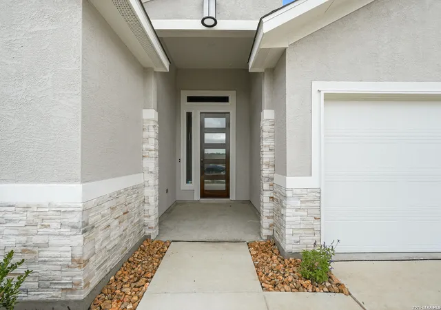 4th image of 165 Mountain Oak, Castroville, TX 78009 | MLS# 1957528