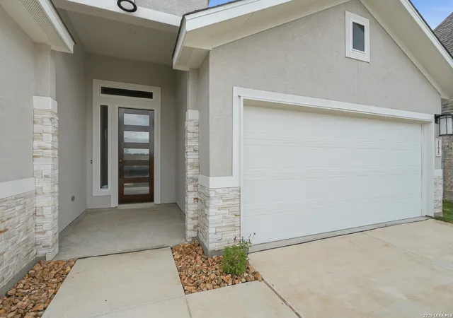 5th image of 165 Mountain Oak, Castroville, TX 78009 | MLS# 1957528