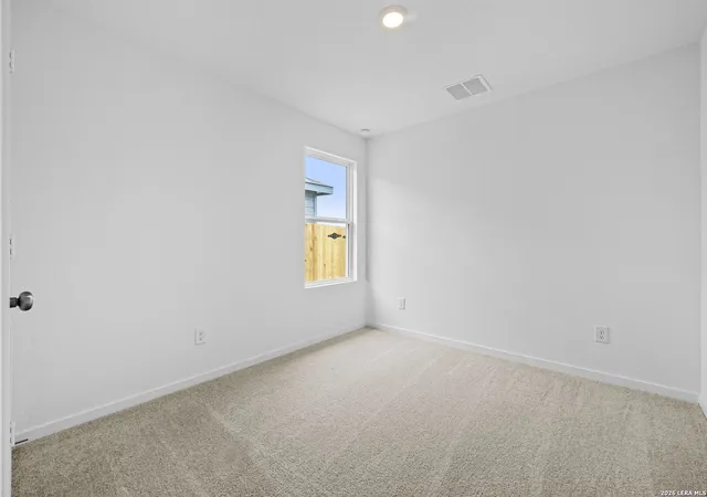 Photo 4 of Single family home for sale at 12631 Kathleen St, San Antonio, TX 78152 | MLS# 1957590 | Listing updated on 2026-09-02