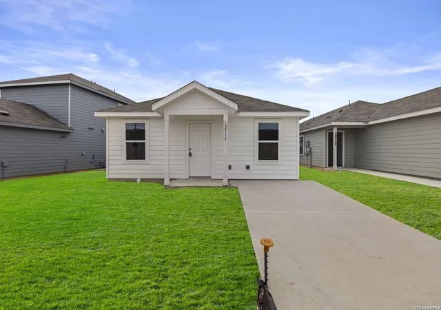 Photo 1 of Single family home for sale at 12715 Kathleen St, San Antonio, TX 78152 | MLS# 1957594 | Listing updated on 2026-09-02