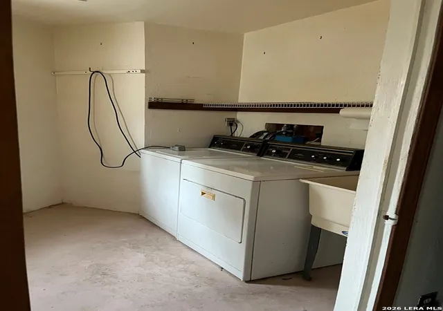 Photo 3 of Single family home for sale at 522 Medina Hills Rd, Medina, TX 78055 | MLS# 1957623 | Listing updated on 2026-05-11