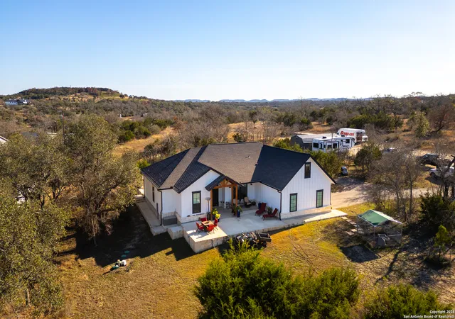 Photo 3 of Single family home for sale at 23 Waring Rd, Comfort, TX 78013 | MLS# 1957630 | Listing updated on 2026-04-24