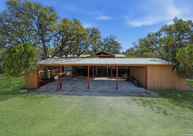 2nd image of 1030 Nightingale, Spring Branch, TX 78070 | MLS# 1957667