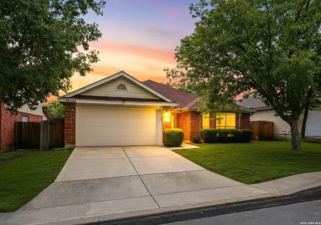 Photo 3 of Sale Pending at 10542 Cat Mountain, San Antonio, TX 78251 | MLS# 1957689 | Listing updated on 2026-04-30