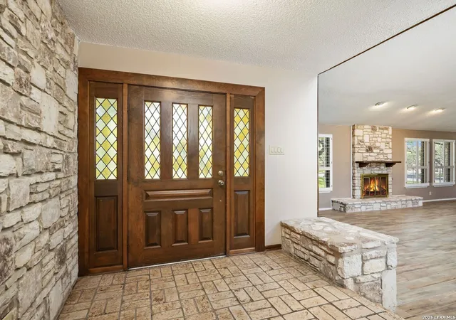 Photo 3 of Sale Pending at 200 Garrapata Ln, Hollywood Park, TX 78232 | MLS# 1957734 | Listing updated on 2026-08-03