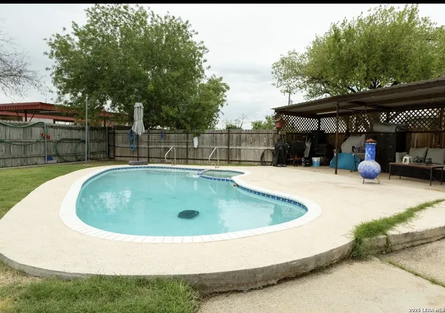 1st image of 110 W Benton Ave, Devine, TX 78016 | MLS# 1957740