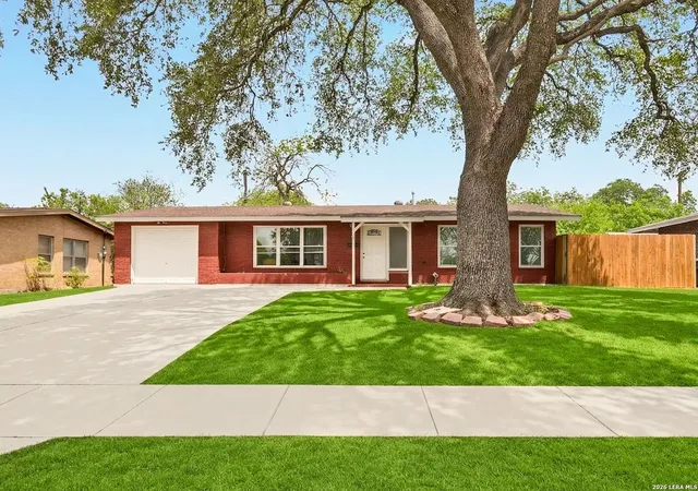 Photo 3 of Single family home for sale at 1235 Oblate Dr, San Antonio, TX 78216 | MLS# 1957750 | Listing updated on 2026-09-29