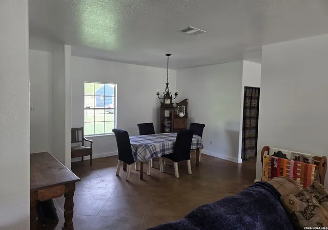 5th image of 124 Elm Country Dr, La Vernia, TX 78121 | MLS# 1957754