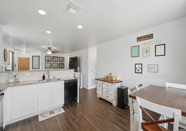 Photo 4 of Single family home for sale at 226 Elderberry, New Braunfels, TX 78130 | MLS# 1957771 | Listing updated on 2026-10-08