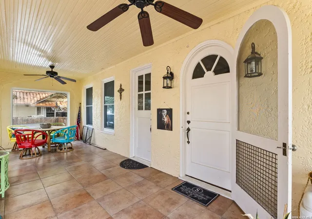 Photo 3 of Sale Pending at 905 N Camp, Seguin, TX 78155 | MLS# 1957790 | Listing updated on 2026-09-14