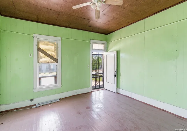 4th image of 221 Leigh, San Antonio, TX 78210 | MLS# 1957796