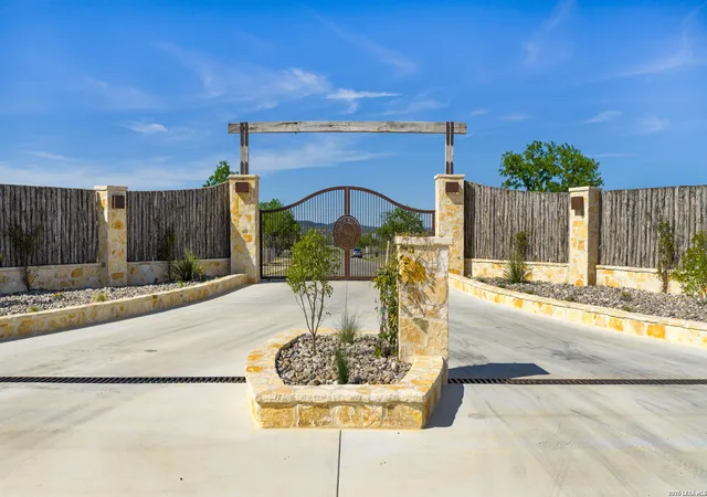 3rd image of 0001 Clearwater, Comfort, TX 78013 | MLS# 1957839