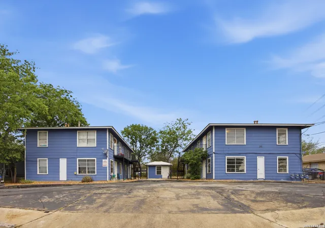 Multi family home for sale at 209 Zilla St, San Antonio, TX 78212 | MLS# 1957841