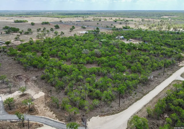 3rd image of 247 Western Ln, Leesville, TX 78122 | MLS# 1957850