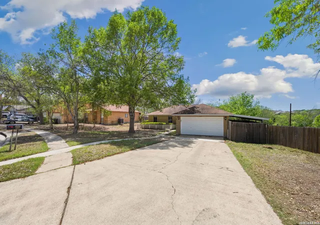 Photo 3 of Single family home for sale at 5017 Cherry Tree, Schertz, TX 78108 | MLS# 1957882 | Listing updated on 2026-07-12
