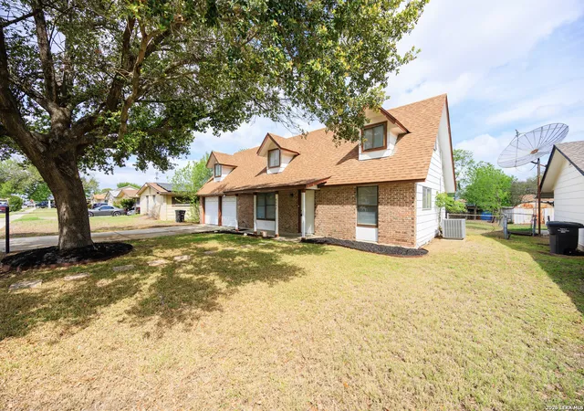 3rd image of 8007 Latigo Dr, San Antonio, TX 78227 | MLS# 1957900