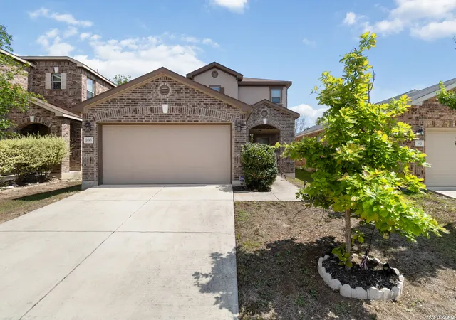 Photo 1 of Sale Pending at 166 Granite Mist, Universal City, TX 78148 | MLS# 1957958 | Listing updated on 2026-04-29