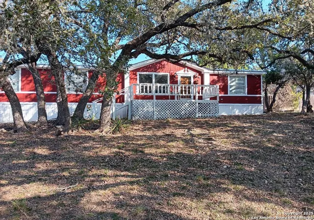 Photo 1 of Single family home for sale at 1238 Qappuella Dr, Canyon Lake, TX 78133 | MLS# 1957998 | Listing updated on 2026-08-30