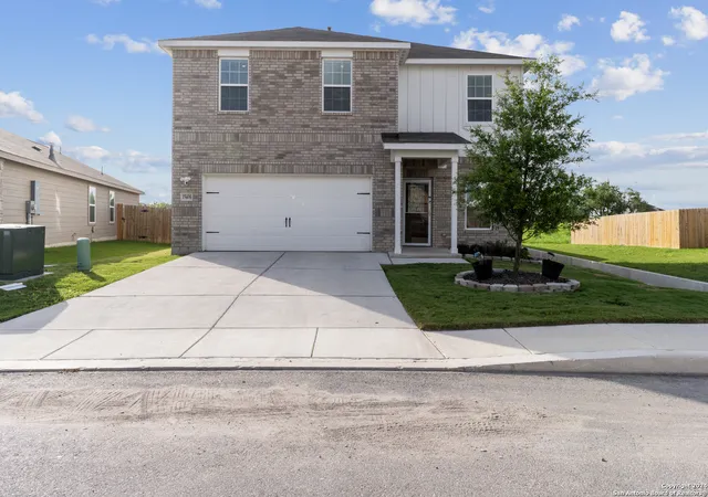 Photo 1 of Single family home for sale at 15406 Escalante Pass, Von Ormy, TX 78073 | MLS# 1958011 | Listing updated on 2026-07-03