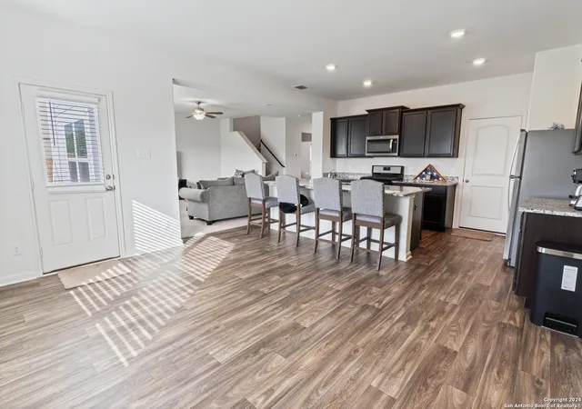 Photo 4 of Single family home for sale at 15406 Escalante Pass, Von Ormy, TX 78073 | MLS# 1958011 | Listing updated on 2026-07-03