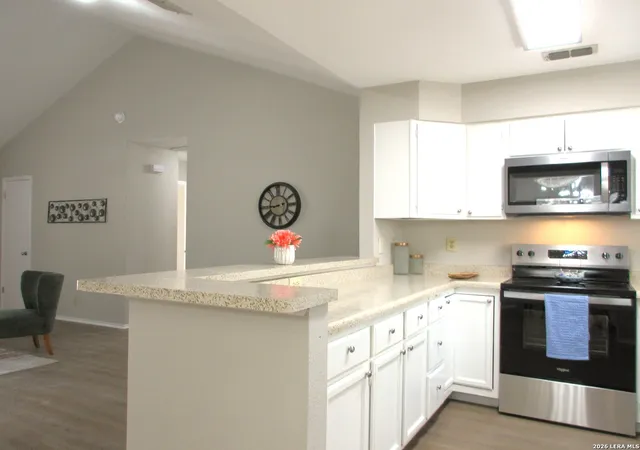 3rd image of 3325 Meadow Head Dr, Schertz, TX 78108 | MLS# 1958023