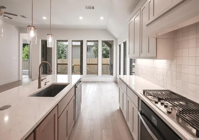 Photo 3 of Sale Pending at 323 Bella Rosa Way, Cibolo, TX 78108 | MLS# 1958036 | Listing updated on 2026-07-29