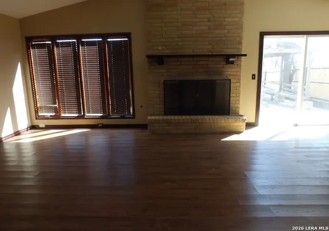 Photo 4 of Sale Pending at 7430 Hidden Oak Trl, Live Oak, TX 78233 | MLS# 1958054 | Listing updated on 2026-05-06
