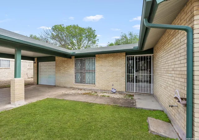Photo 3 of Single family home for sale at 4874 Castle Rose, San Antonio, TX 78218 | MLS# 1958079 | Listing updated on 2026-04-26