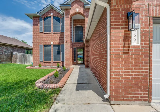 3rd image of 469 Silver Buckle, Schertz, TX 78154 | MLS# 1958101