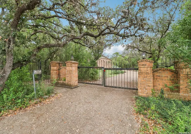 2nd image of 10902 Mesquite Flt, Helotes, TX 78023 | MLS# 1958190