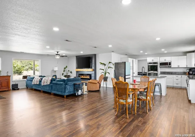 Photo 4 of House for sale at 3611 Medina Hwy, Kerrville, TX 78028 | MLS# 1958224 | Listing updated on 2026-05-12