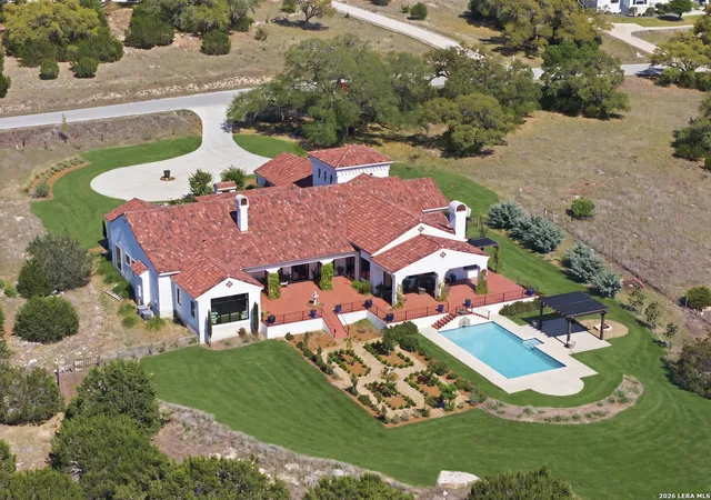 Photo 1 of Mansion for sale at 84 Sunriver, Boerne, TX 78006 | MLS# 1958248 | Listing updated on 2026-09-04