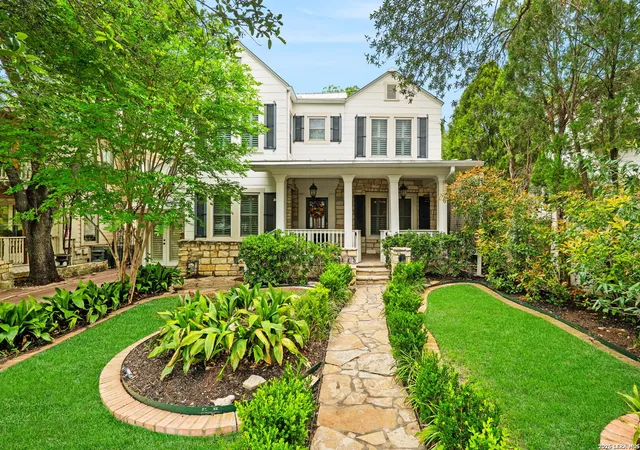 Homes for sale in Alamo Heights, TX | 115 Evans, Alamo Heights, TX 78209 | MLS# 1958287