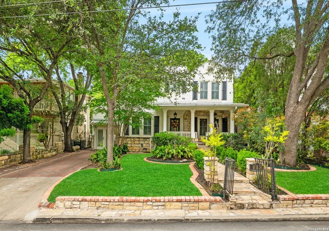 Homes for sale in Alamo Heights, TX | 115 Evans, Alamo Heights, TX 78209 | MLS# 1958287