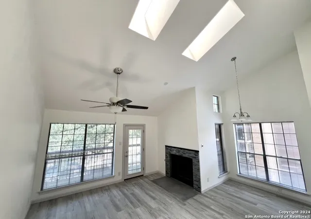 2nd image of 8611 Datapoint #10, San Antonio, TX 78229 | MLS# 1958302