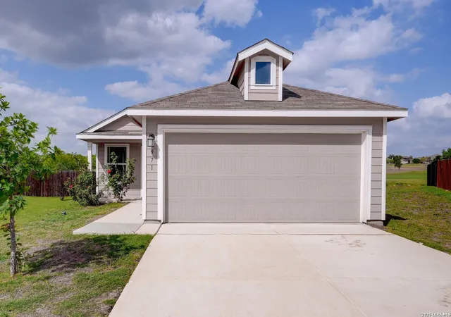 Photo 1 of Single family home for sale at 971 Elder Bnd, San Antonio, TX 78221 | MLS# 1958343 | Listing updated on 2026-08-13
