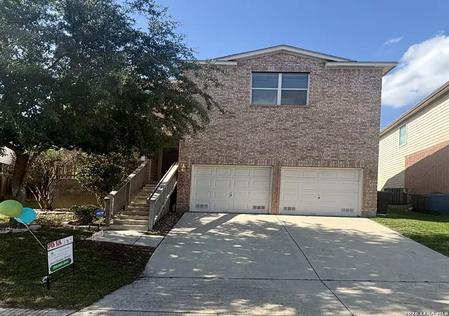 Photo 2 of Single family home for sale at 15810 Cotton Tail Ln, San Antonio, TX 78255 | MLS# 1958361 | Listing updated on 2026-08-02