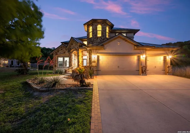 Photo 3 of Single family home for sale at 18118 Resort View, San Antonio, TX 78255 | MLS# 1958395 | Listing updated on 2026-09-01