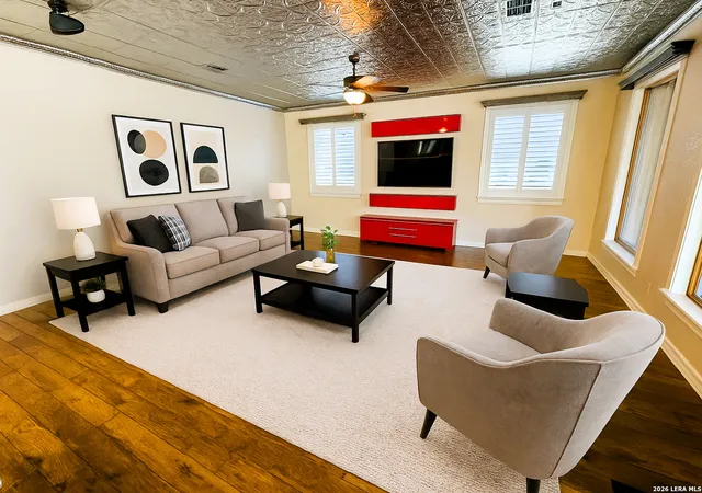 Photo 2 of Multi family home for sale at 799 County Road 6612, Devine, TX 78016 | MLS# 1958405 | Listing updated on 2026-04-27