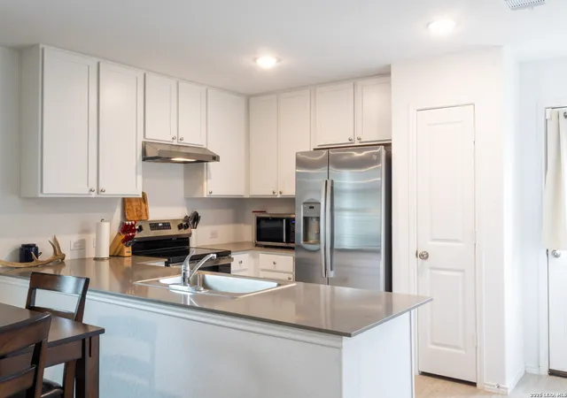 Photo 1 of Sale Pending at 7112 Yellow Sapphire, San Antonio, TX 78263 | MLS# 1958413 | Listing updated on 2026-05-03