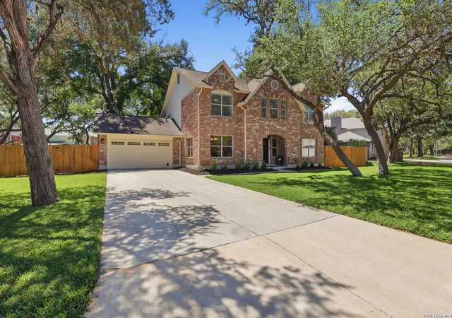 Photo 1 of Sale Pending at 16614 Calico Crk Dr, San Antonio, TX 78247 | MLS# 1958426 | Listing updated on 2026-04-30