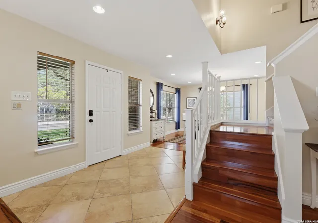Photo 4 of Sale Pending at 16614 Calico Crk Dr, San Antonio, TX 78247 | MLS# 1958426 | Listing updated on 2026-04-30