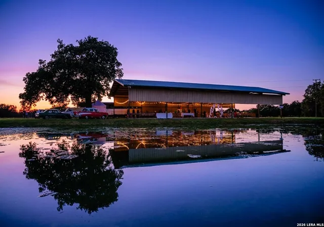 2nd image of 799 County Road 6612, Devine, TX 78016 | MLS# 1958427