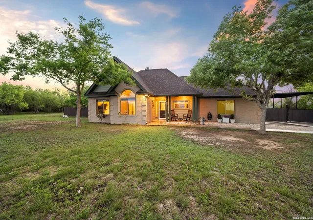 1st image of 172 Rogues Holw, Seguin, TX 78155 | MLS# 1958452