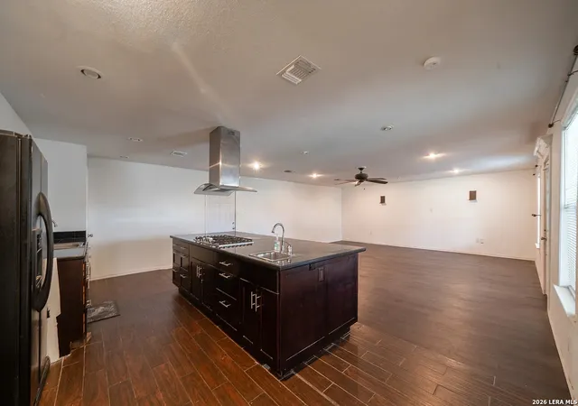 Photo 3 of Single family home for sale at 6042 Elm Valley Dr, San Antonio, TX 78242 | MLS# 1958568 | Listing updated on 2026-04-27