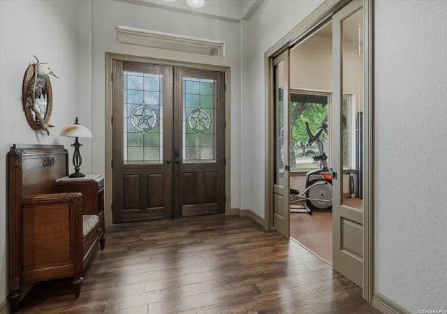 Photo 2 of Single family home for sale at 1466 Crossbow, Canyon Lake, TX 78133 | MLS# 1958570 | Listing updated on 2026-05-13