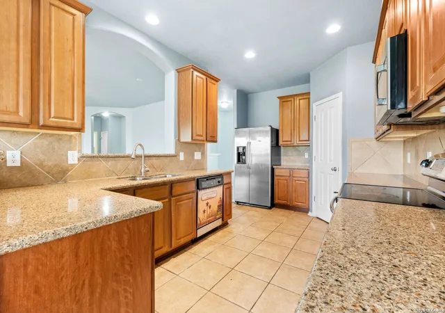 4th image of 5124 Eagle Valley St, Schertz, TX 78108 | MLS# 1958646