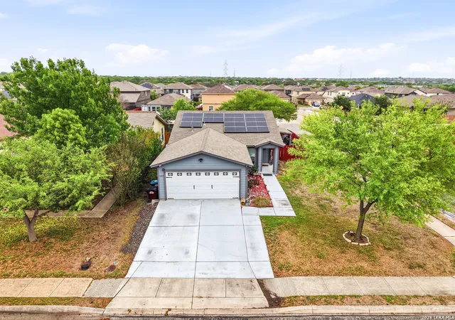 Photo 4 of Single family home for sale at 7402 Branching Peak, San Antonio, TX 78244 | MLS# 1958764 | Listing updated on 2026-09-08